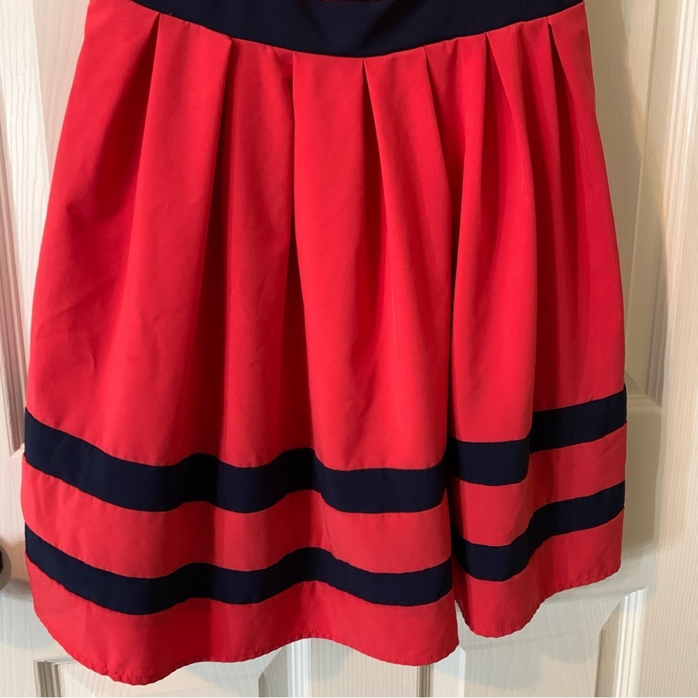 B Darlin Pink and Navy Blue Pleated Cross Back Sleeveless Mini Dress, size 7/8 - Picture 5 of 8